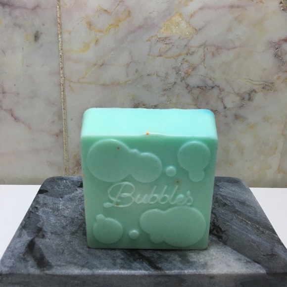 bubbles soap - Picture 2 of 5